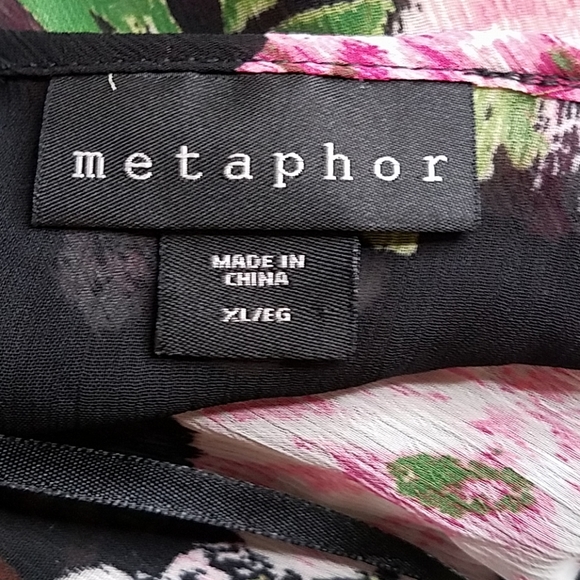 Metaphor floral sheer top e12 - Picture 4 of 6